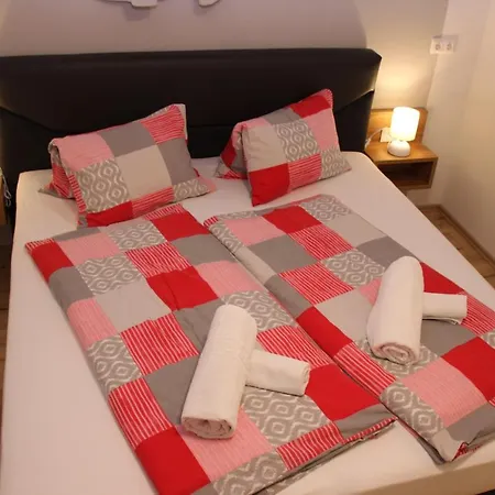 Appartementhaus Lercher * Flattach